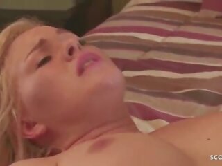 Oyuncak bebek anne krissy lynn şişman asyalı adım oğul için sikme ne zaman baba uzakta