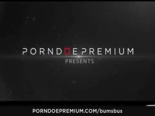 Bums автобус - в татуювання німецька краля дивна кішка має супер брудна фільм в traffic