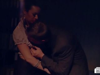 Bums buero - nepakartojamas gotas lesbiečių gauti išdykęs į as ofisas o jų bosas yra šnipinėjimo