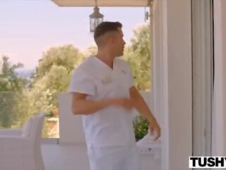 Tushy anal-addicted рудоволоса jia є просто нездоланний