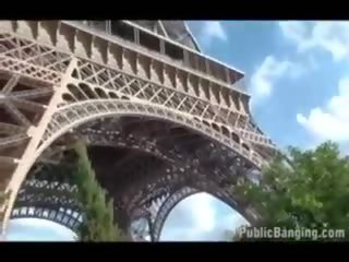 Melanie jagger - công khai - công khai giới tính qua eiffel tower các thế giới nổi tiếng landmark