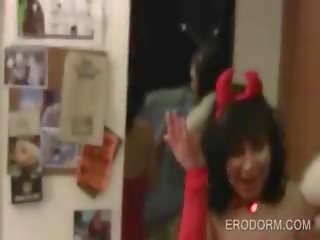 유혹하는 전문 대학 tramps 데 재미 에 에이 코스프레 섹스 영화 파티