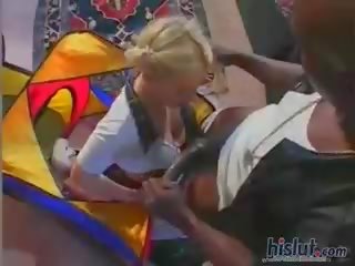 Keriting adalah yang comel warga british si rambut perang deity