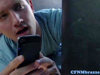 Cfnm babes lízanie losers johnson v limo