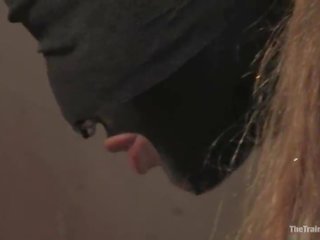 I varfër dia zerva kam torturuar në i ndjeshëm sadizëm vid