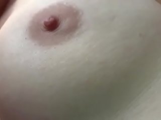 Slowmo e tij spermë të gjithë rreth tim trup nga hotwifevenus