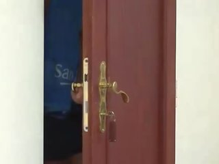 淫 女神 吹 向上 她的 的陰戶 同 一 抽