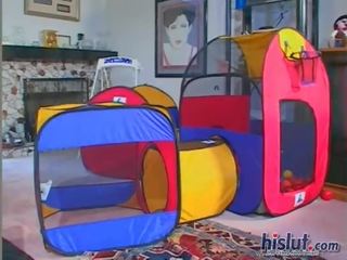Keriting adalah groovy kepada trot